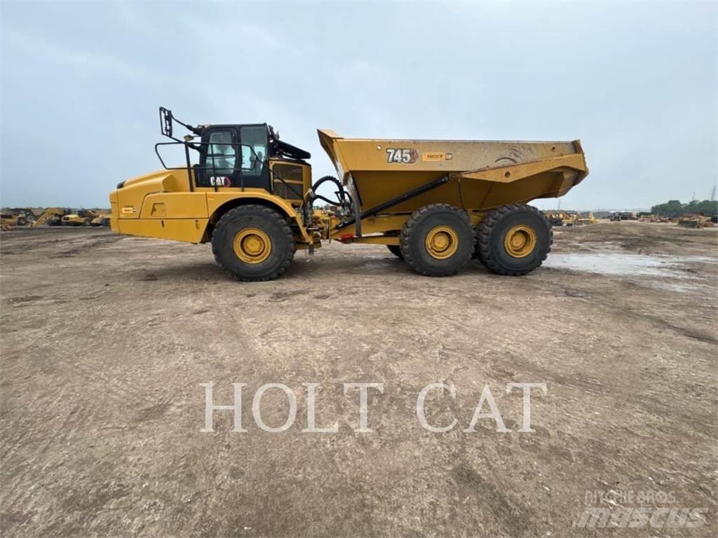 CAT 745 Belden kirma kaya kamyonu