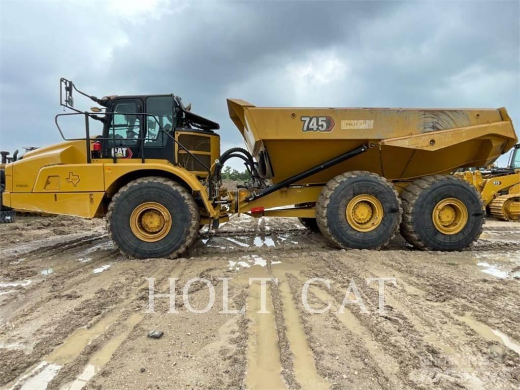 CAT 745 Belden kirma kaya kamyonu
