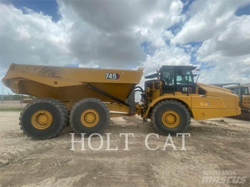 CAT 745 Belden kirma kaya kamyonu