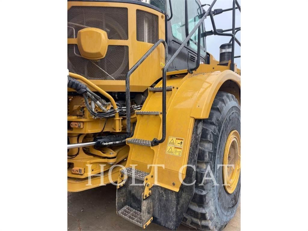 CAT 745 Belden kirma kaya kamyonu