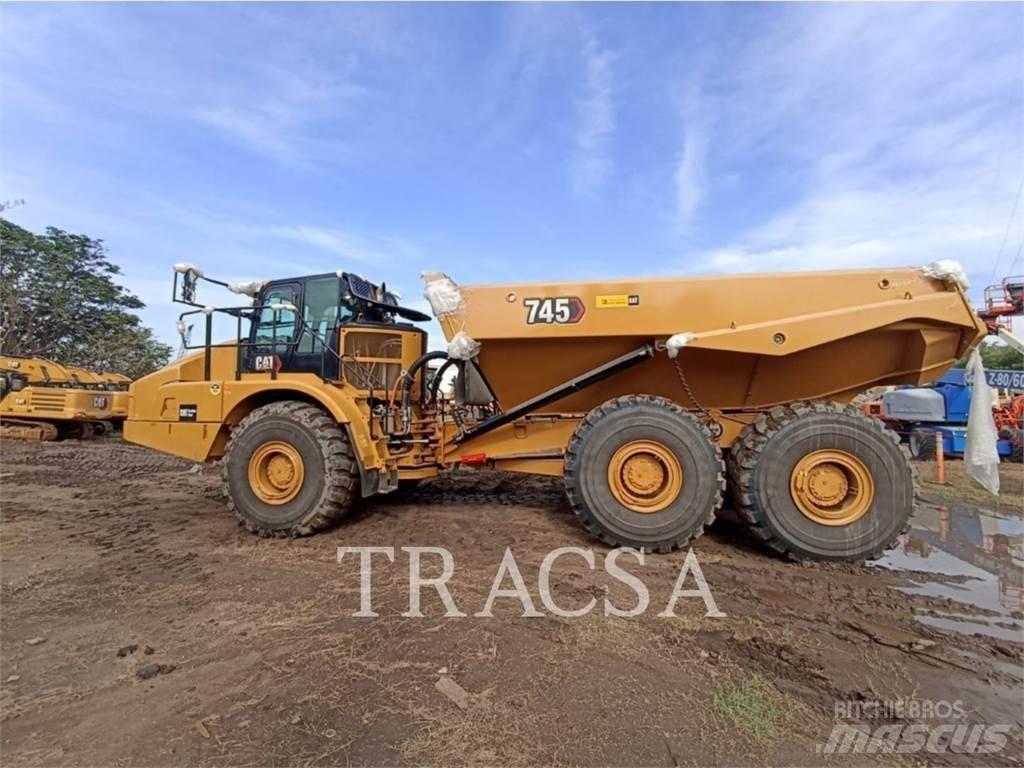 CAT 745 Belden kirma kaya kamyonu