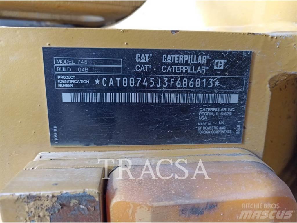 CAT 745 Belden kirma kaya kamyonu