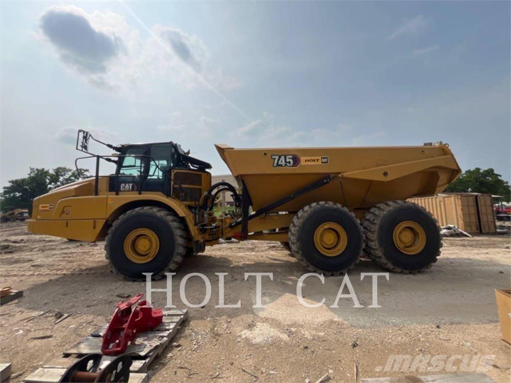 CAT 745 Belden kirma kaya kamyonu