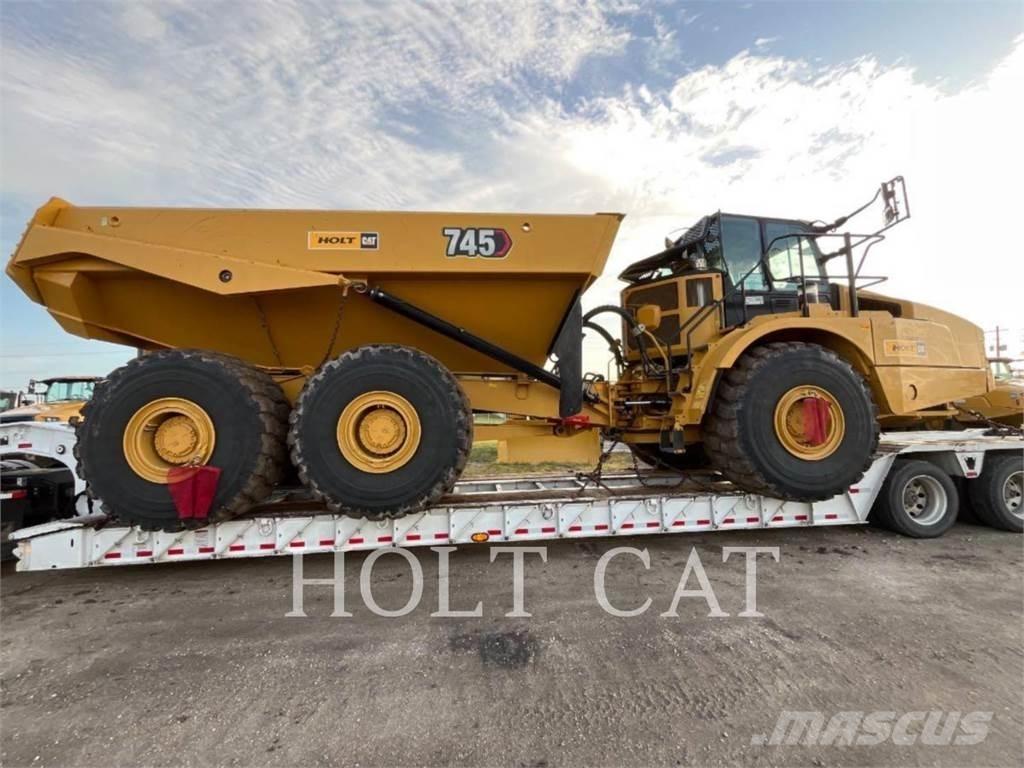 CAT 745 Belden kirma kaya kamyonu