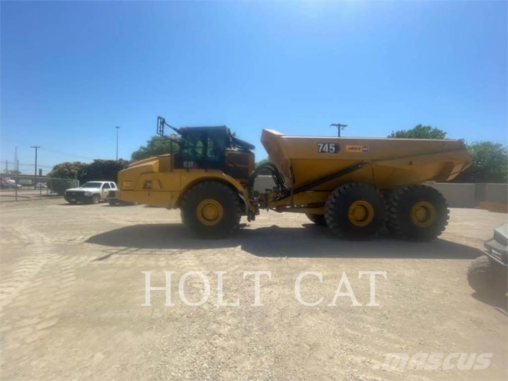 CAT 745 Belden kirma kaya kamyonu