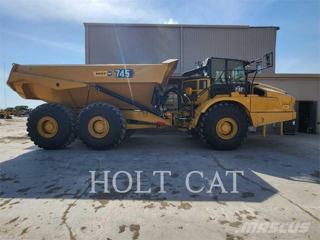 CAT 745 Belden kirma kaya kamyonu