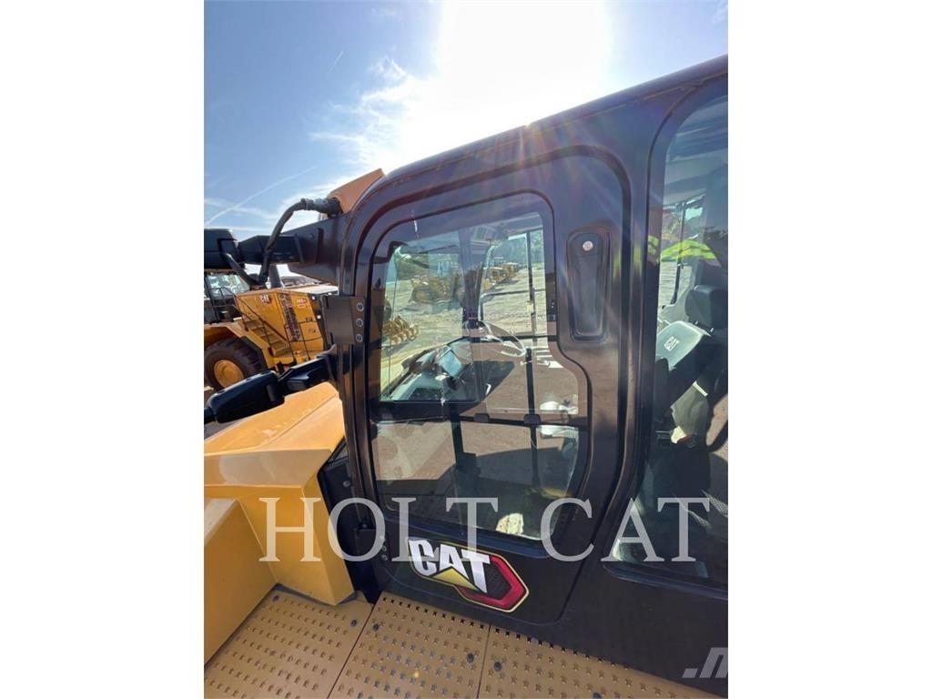 CAT 745 Belden kirma kaya kamyonu