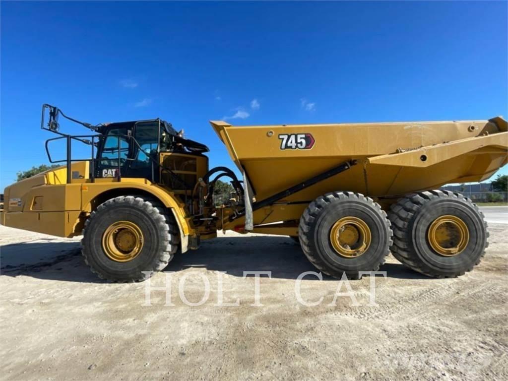 CAT 745 Belden kirma kaya kamyonu