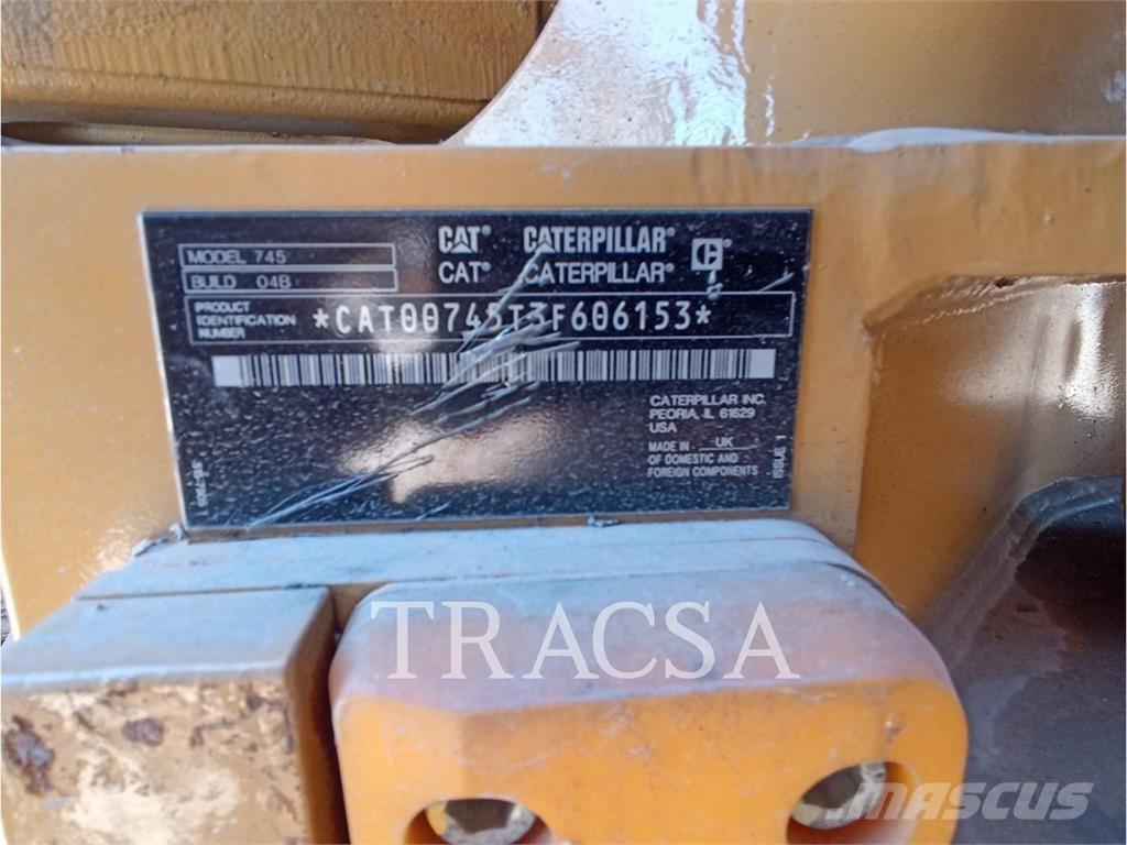 CAT 745 Belden kirma kaya kamyonu