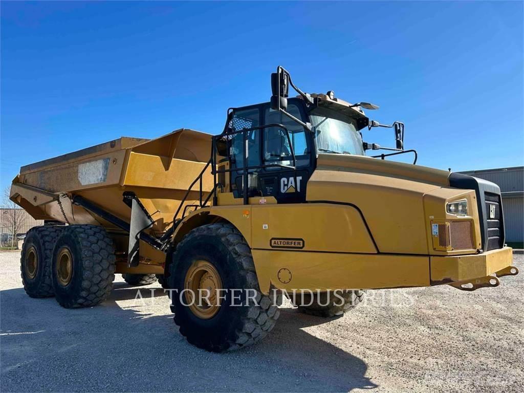 CAT 745 Belden kirma kaya kamyonu