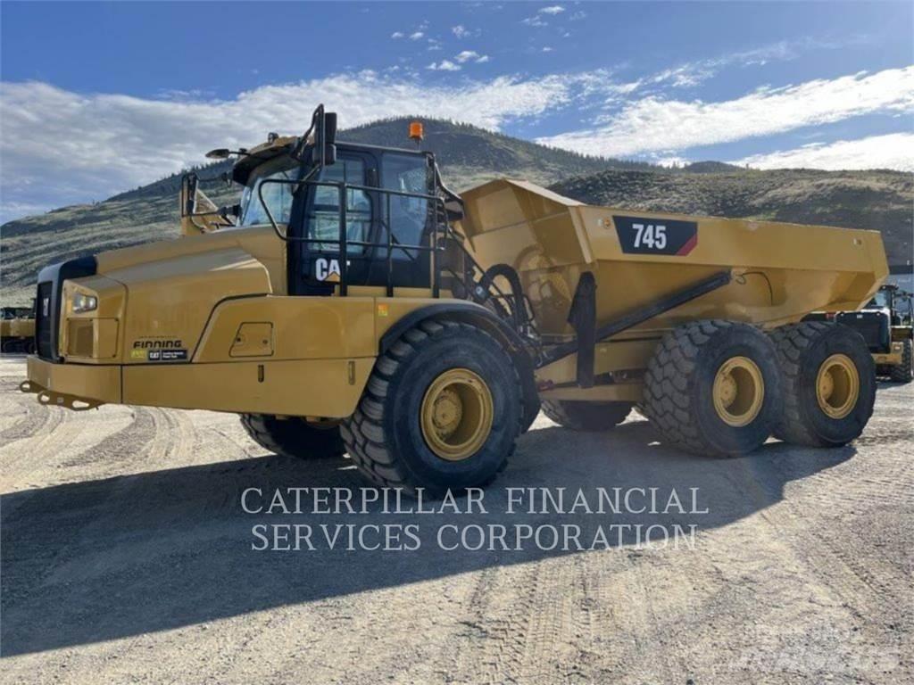 CAT 745-04A Belden kirma kaya kamyonu