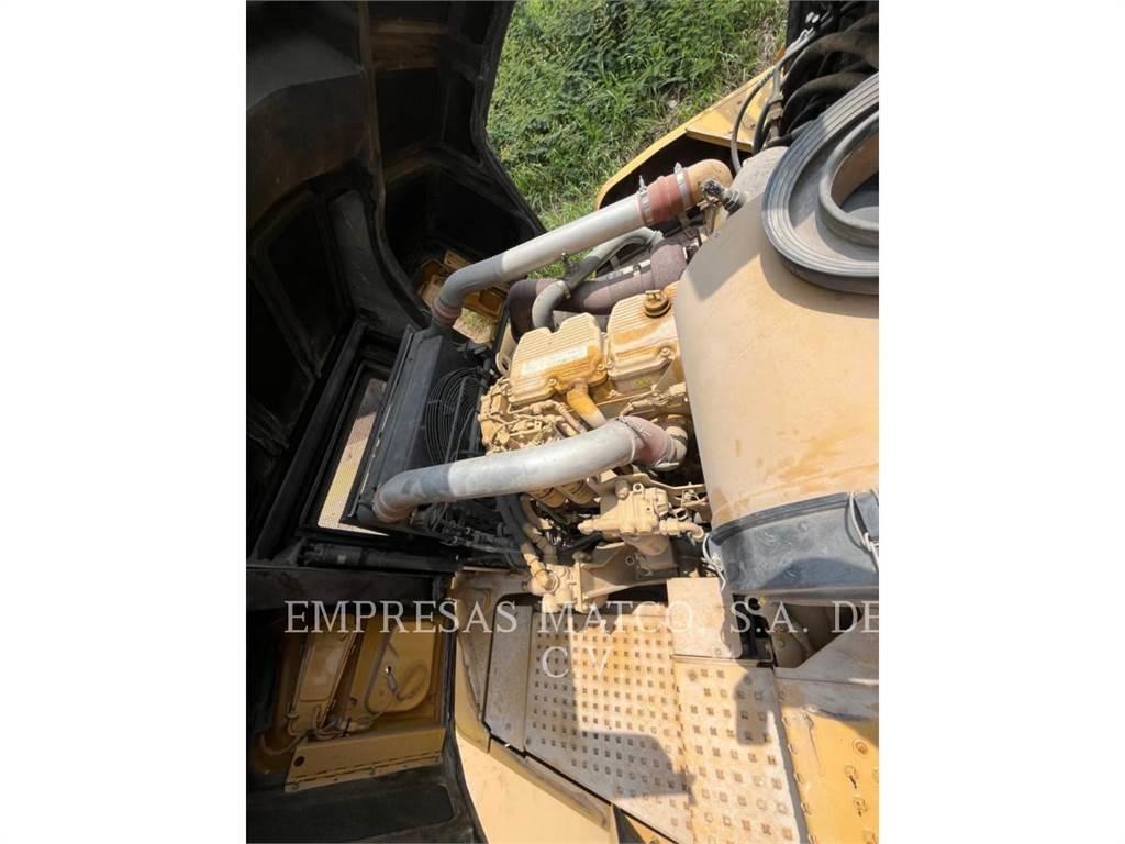CAT 745-04LRC Belden kirma kaya kamyonu