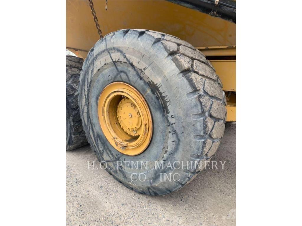 CAT 745 C Belden kirma kaya kamyonu