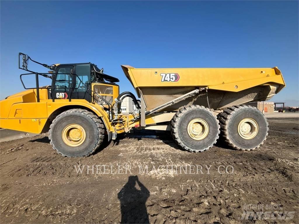 CAT 745 TG Belden kirma kaya kamyonu