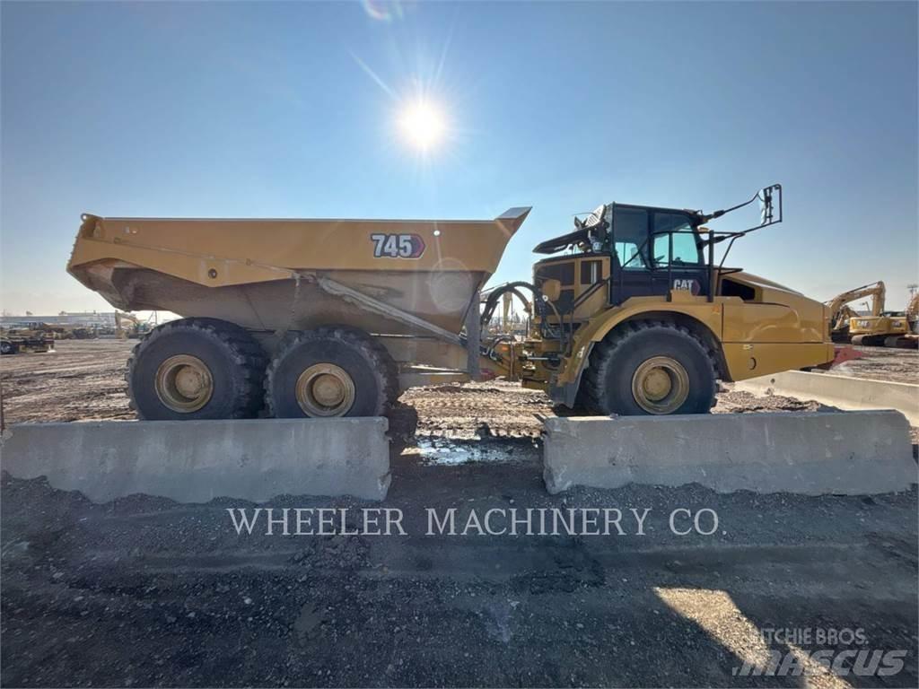 CAT 745 TG Belden kirma kaya kamyonu