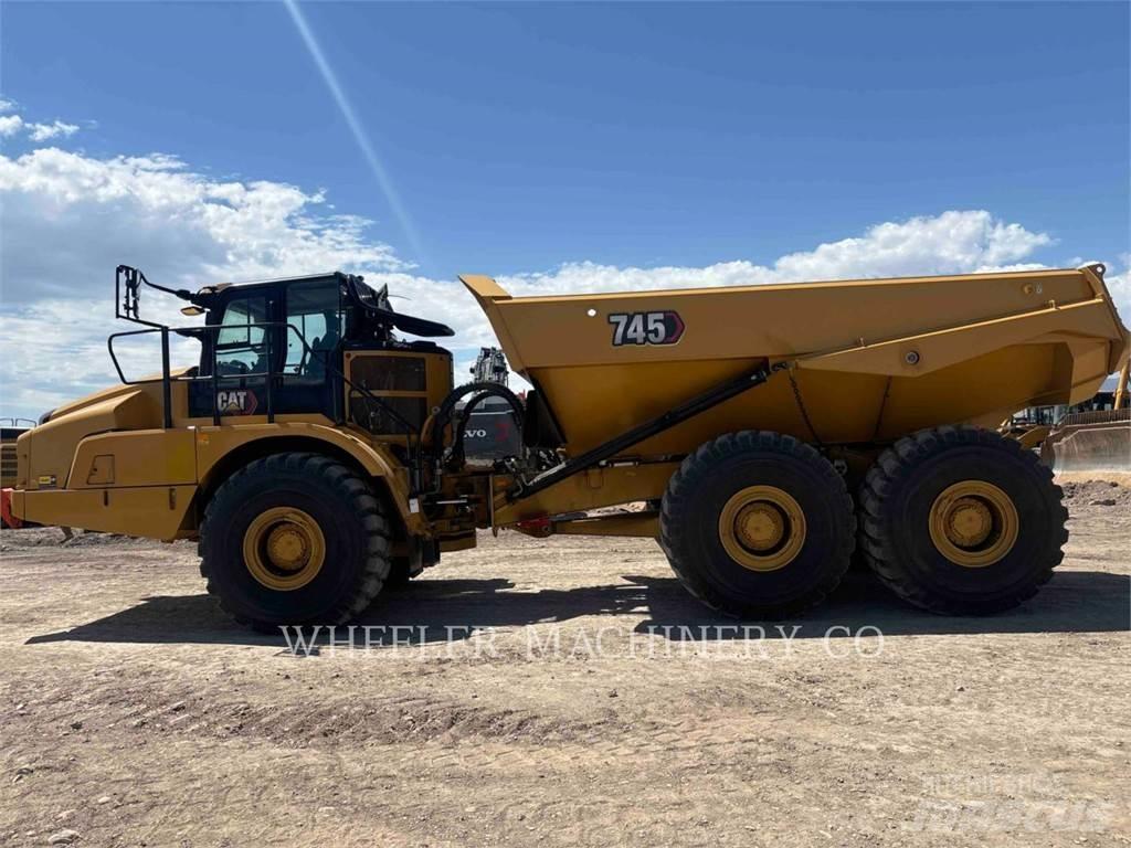 CAT 745 TG Belden kirma kaya kamyonu