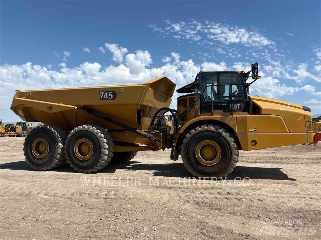 CAT 745 TG Belden kirma kaya kamyonu