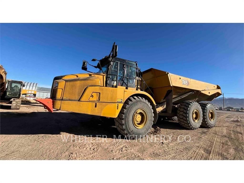 CAT 745 TG Belden kirma kaya kamyonu