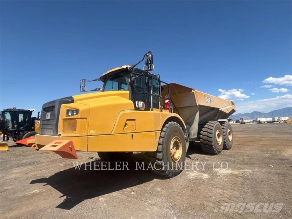 CAT 745 TG Belden kirma kaya kamyonu
