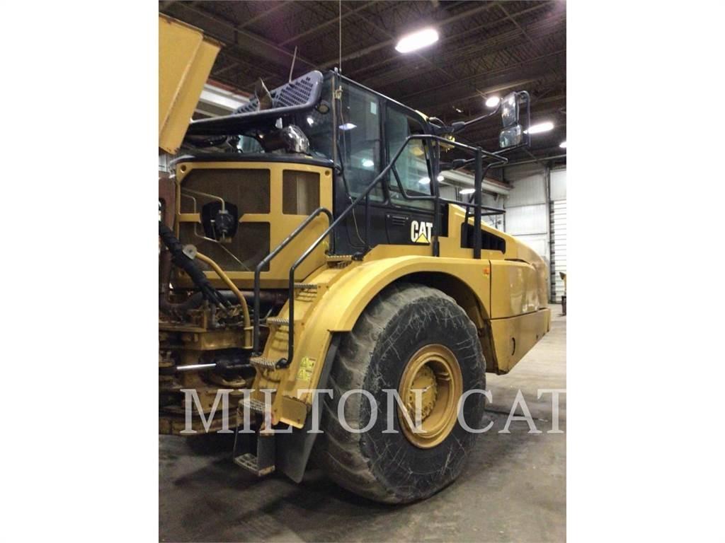 CAT 74504 Belden kirma kaya kamyonu