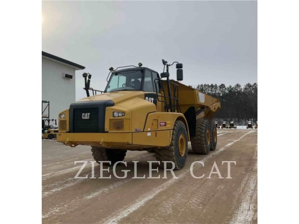 CAT 745C Belden kirma kaya kamyonu