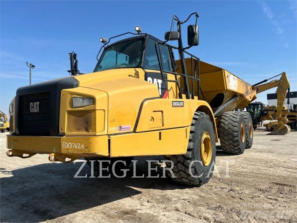 CAT 745C Belden kirma kaya kamyonu