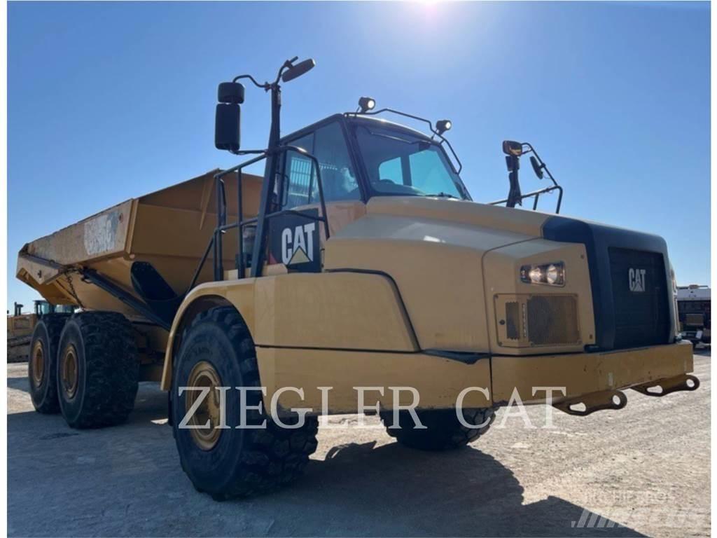 CAT 745C Belden kirma kaya kamyonu