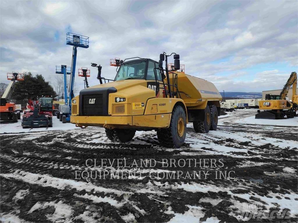 CAT 745C Su tankerleri