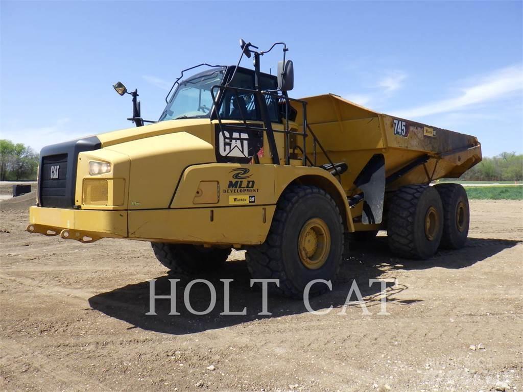CAT 745C Belden kirma kaya kamyonu