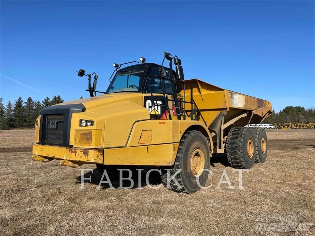 CAT 745C Belden kirma kaya kamyonu