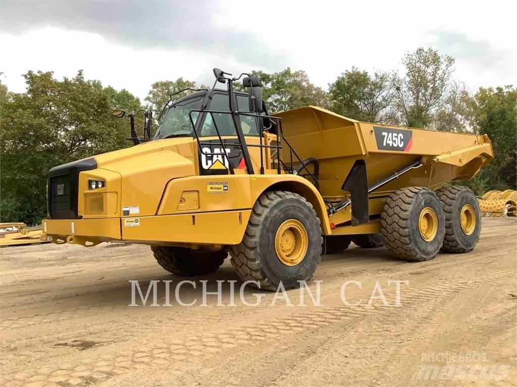 CAT 745C T Belden kirma kaya kamyonu