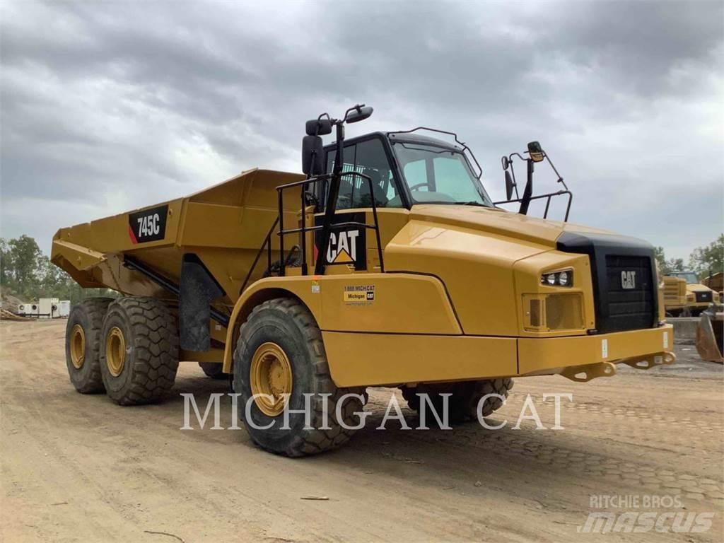 CAT 745C T Belden kirma kaya kamyonu