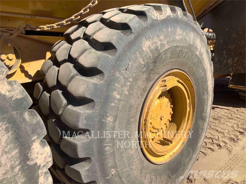 CAT 745C T Belden kirma kaya kamyonu