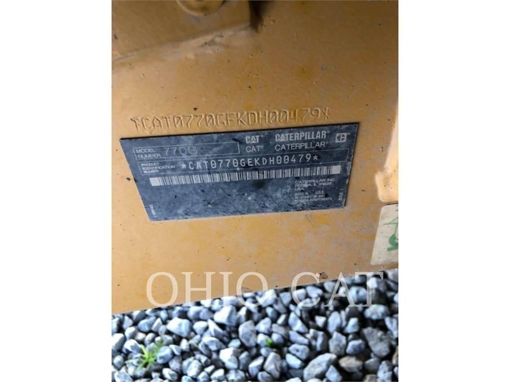 CAT 770G Belden kirma kaya kamyonu