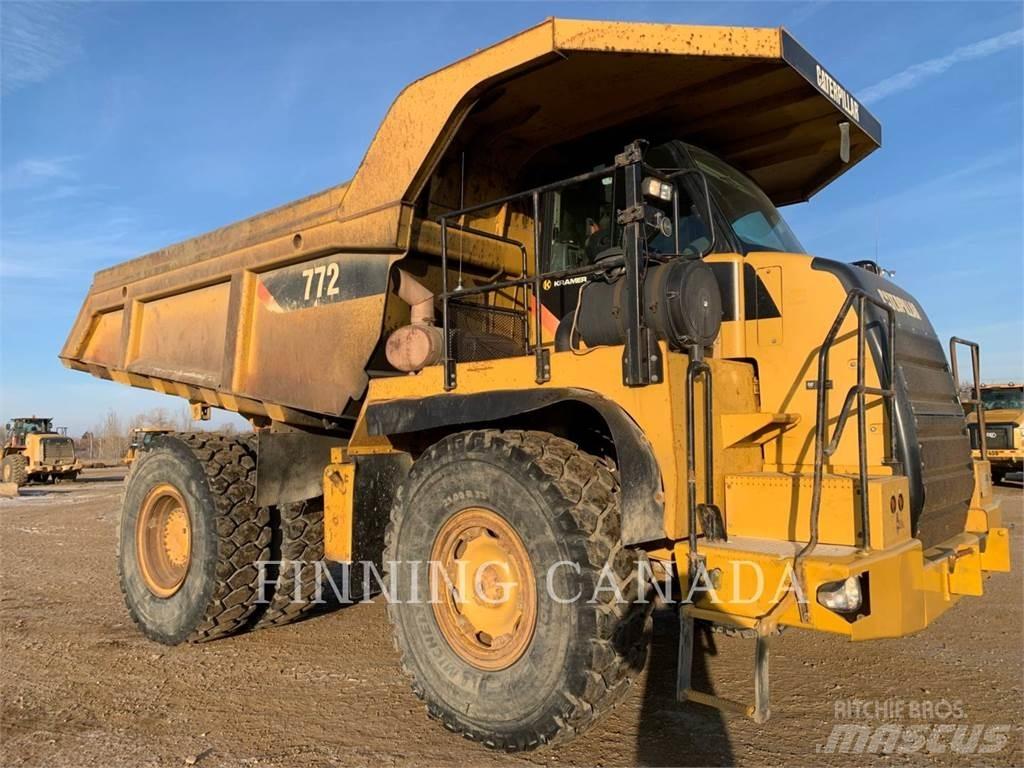 CAT 772 Belden kirma kaya kamyonu