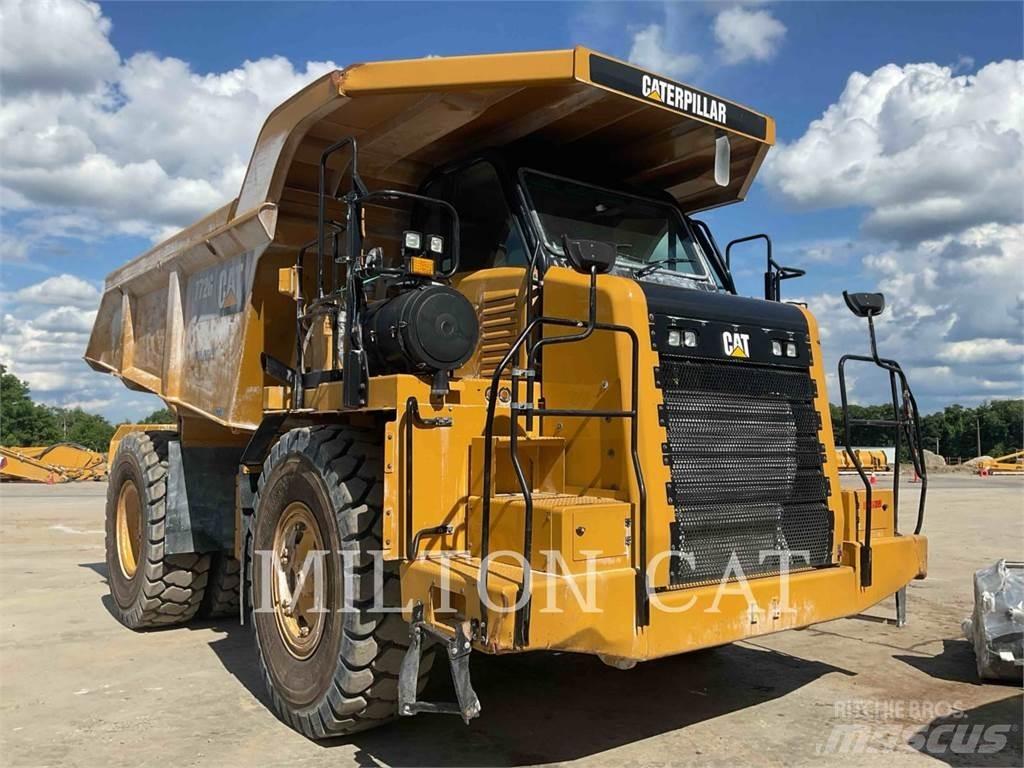 CAT 772G Belden kirma kaya kamyonu