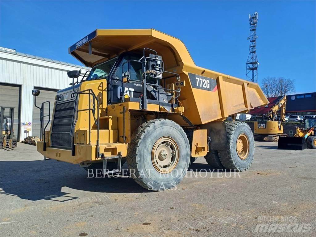 CAT 772G Belden kirma kaya kamyonu