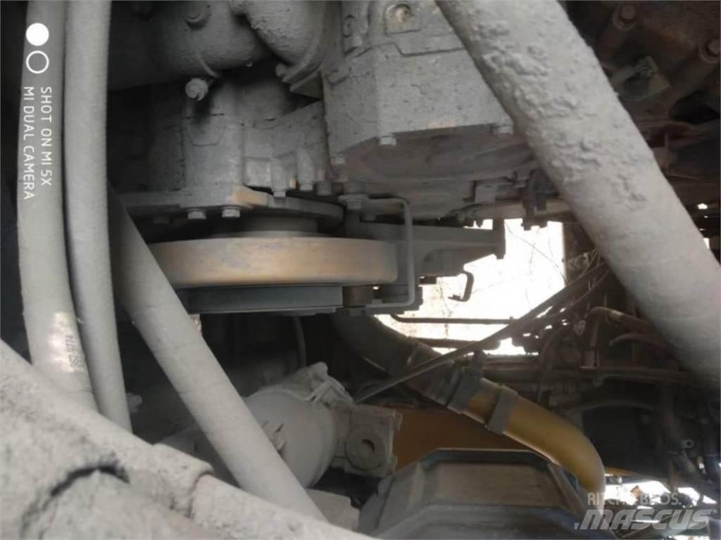 CAT 772GLRC Belden kirma kaya kamyonu