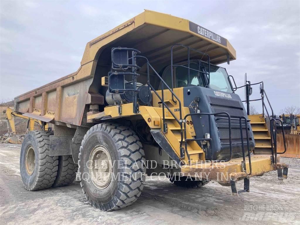 CAT 773F Belden kirma kaya kamyonu