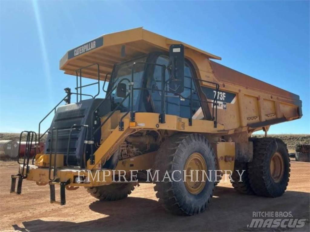 CAT 773F Belden kirma kaya kamyonu