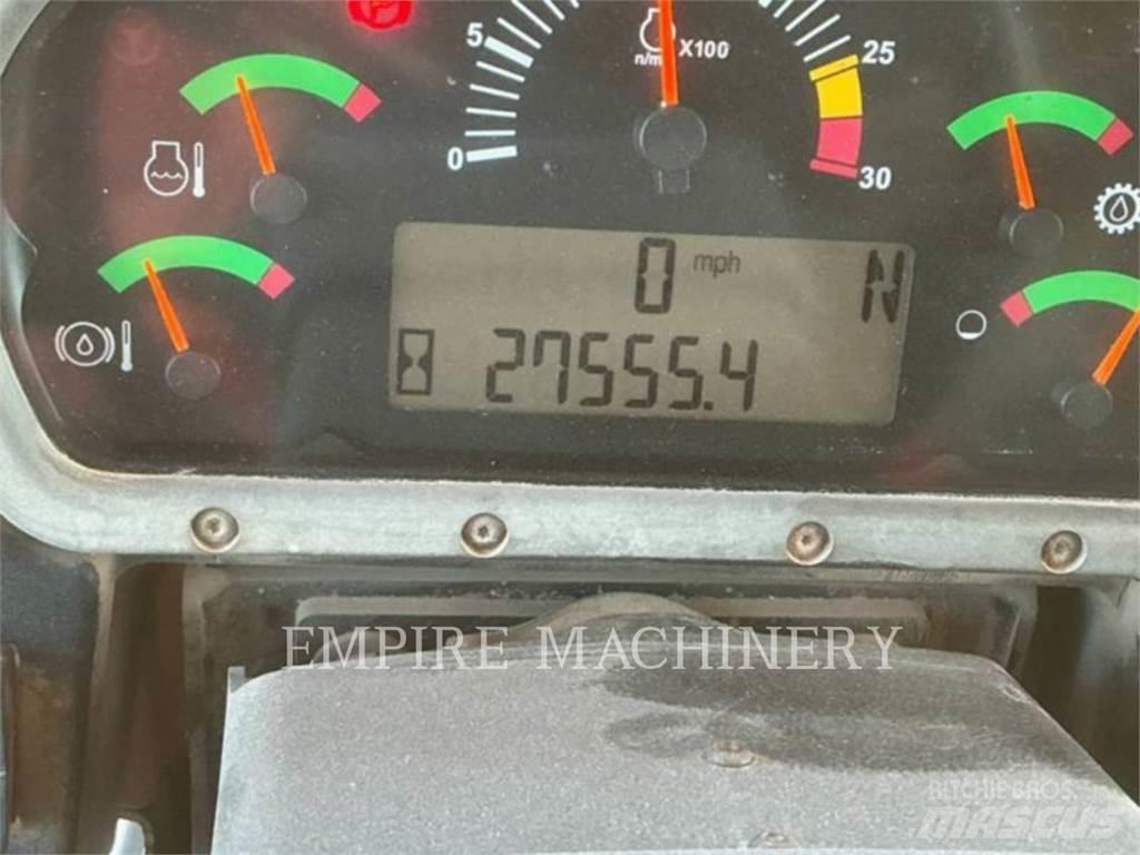 CAT 773F Belden kirma kaya kamyonu