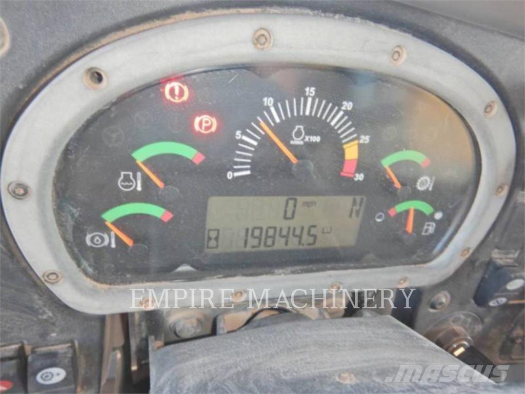 CAT 773F Belden kirma kaya kamyonu