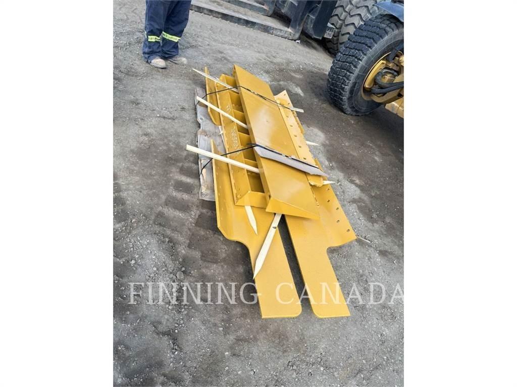CAT 773G Belden kirma kaya kamyonu