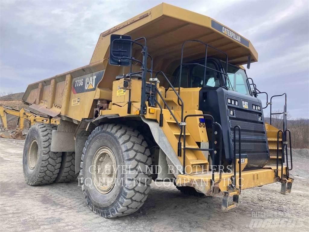 CAT 773G Belden kirma kaya kamyonu