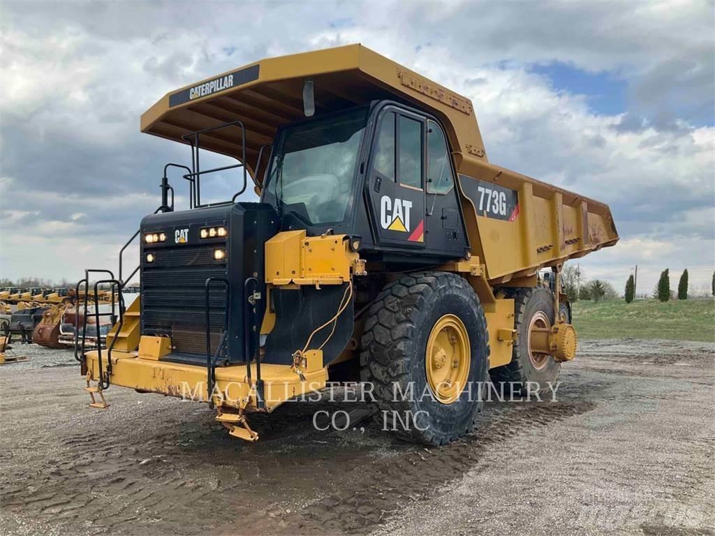 CAT 773G Belden kirma kaya kamyonu
