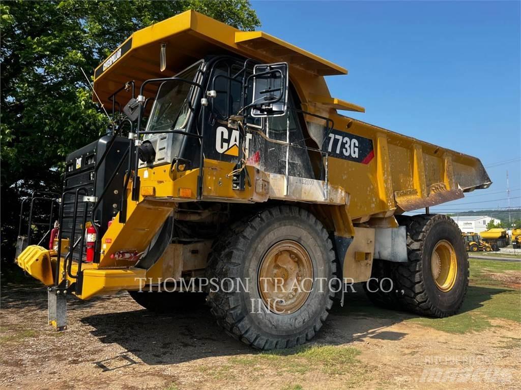 CAT 773G Belden kirma kaya kamyonu
