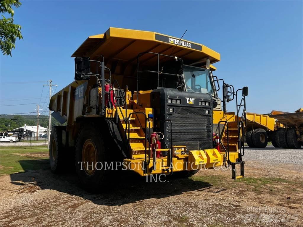 CAT 773G Belden kirma kaya kamyonu