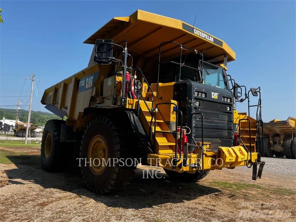 CAT 773G Belden kirma kaya kamyonu