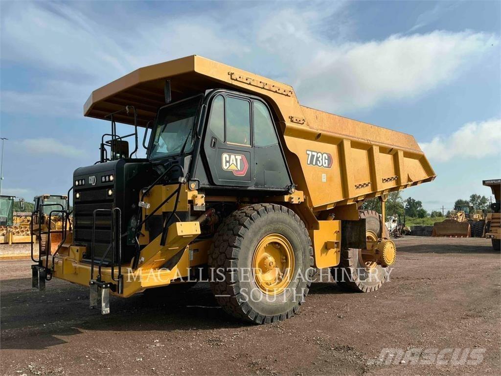 CAT 773G Belden kirma kaya kamyonu