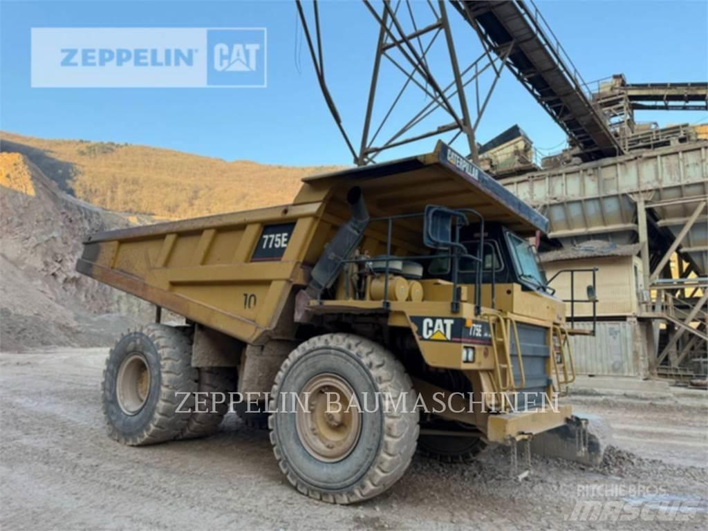 CAT 775E Belden kirma kaya kamyonu